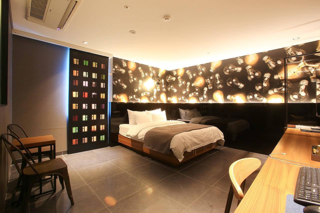 Gram Hotel Namyangju Екстер'єр фото