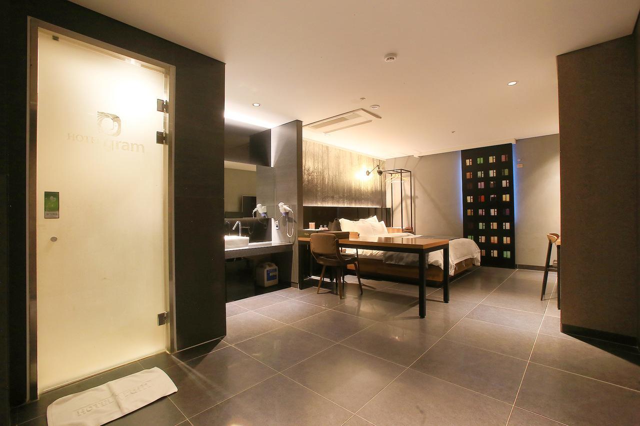 Gram Hotel Namyangju Екстер'єр фото