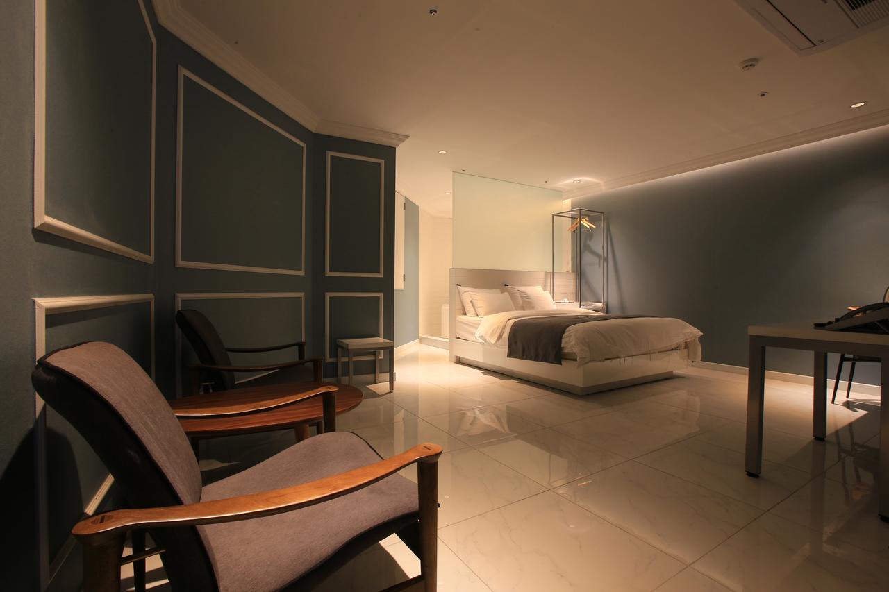 Gram Hotel Namyangju Екстер'єр фото